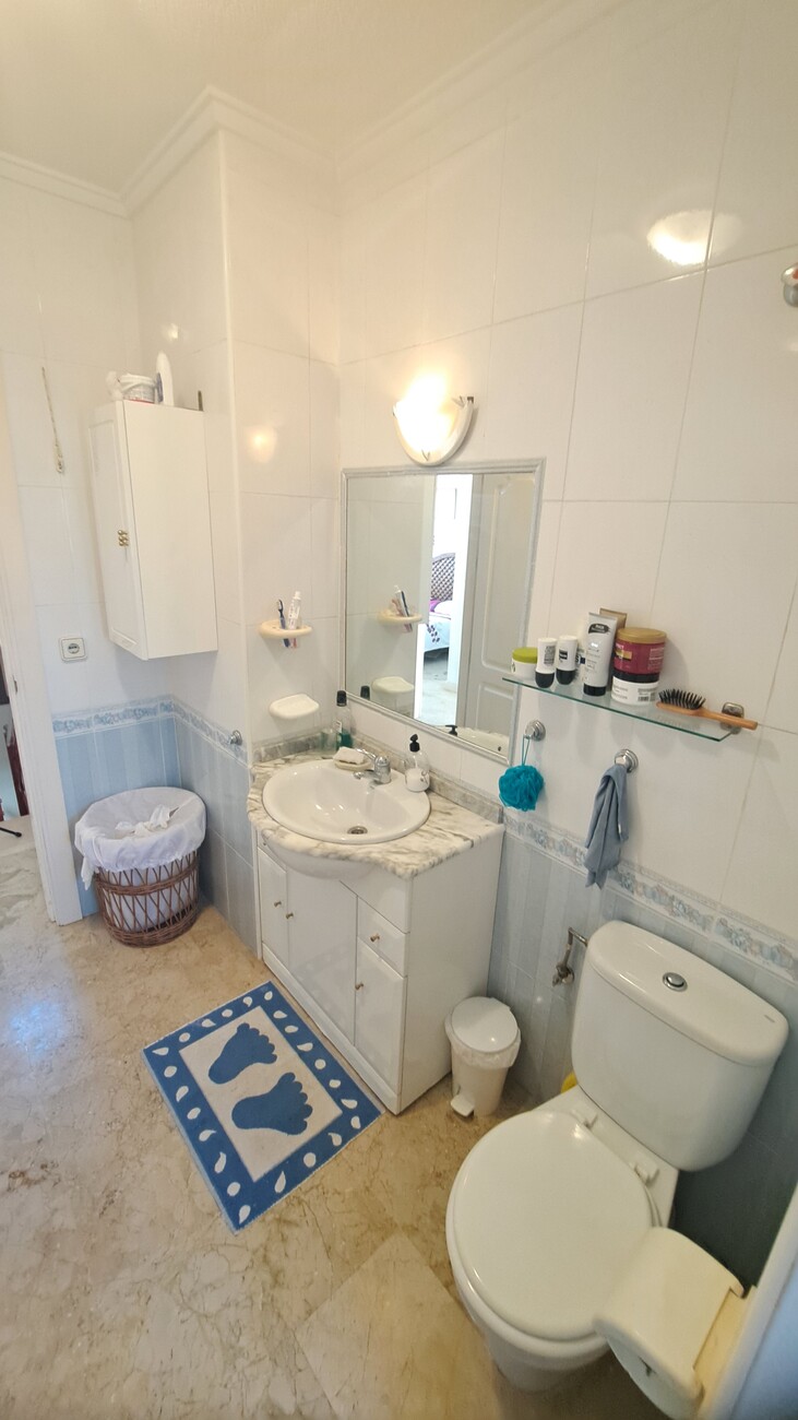 For sale - 2 Bedroom 2 Bathroom Town House in Villamartin - Orihuela Costa  - Alicante