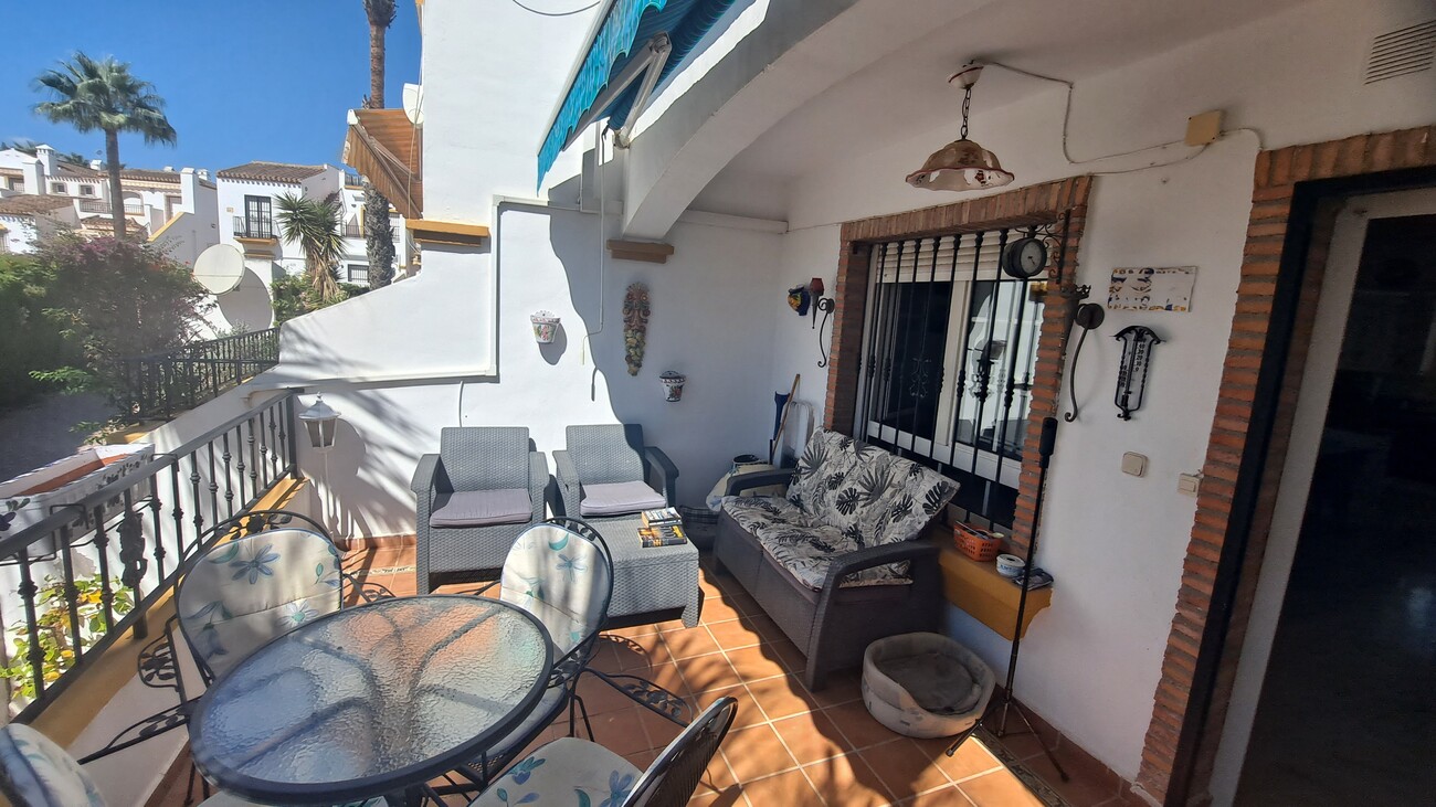For sale - 2 Bedroom 2 Bathroom Town House in Villamartin - Orihuela Costa  - Alicante