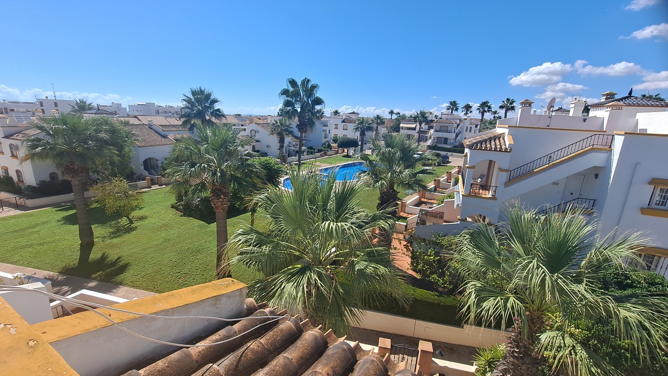 For sale - 2 Bedroom 2 Bathroom Town House in Villamartin - Orihuela Costa  - Alicante