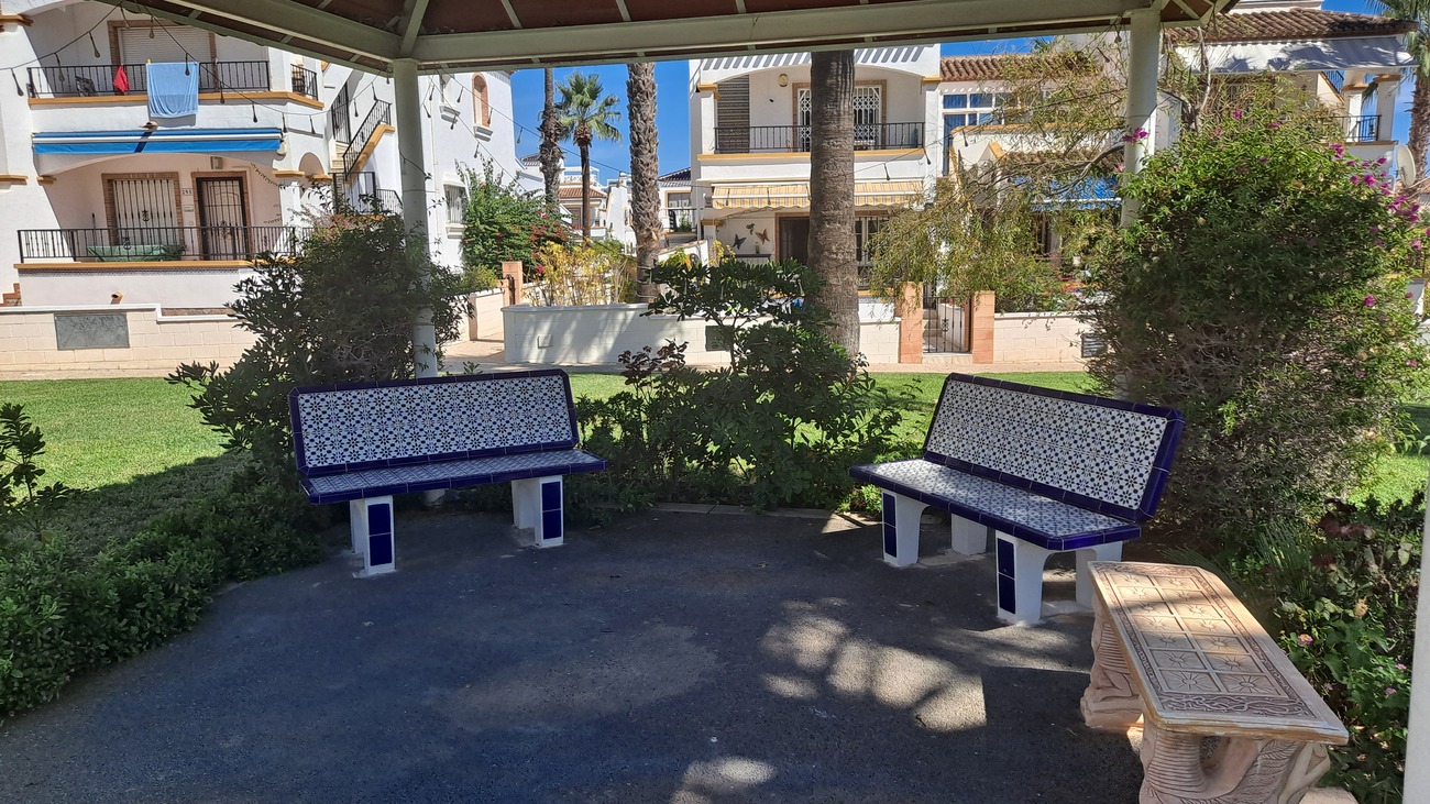 For sale - 2 Bedroom 2 Bathroom Town House in Villamartin - Orihuela Costa  - Alicante