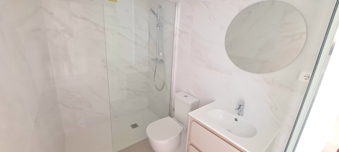 For sale - 2 Bedroom 2 Bathroom Apartment in Playa Flamenca - Costa Blanca  - Alicante