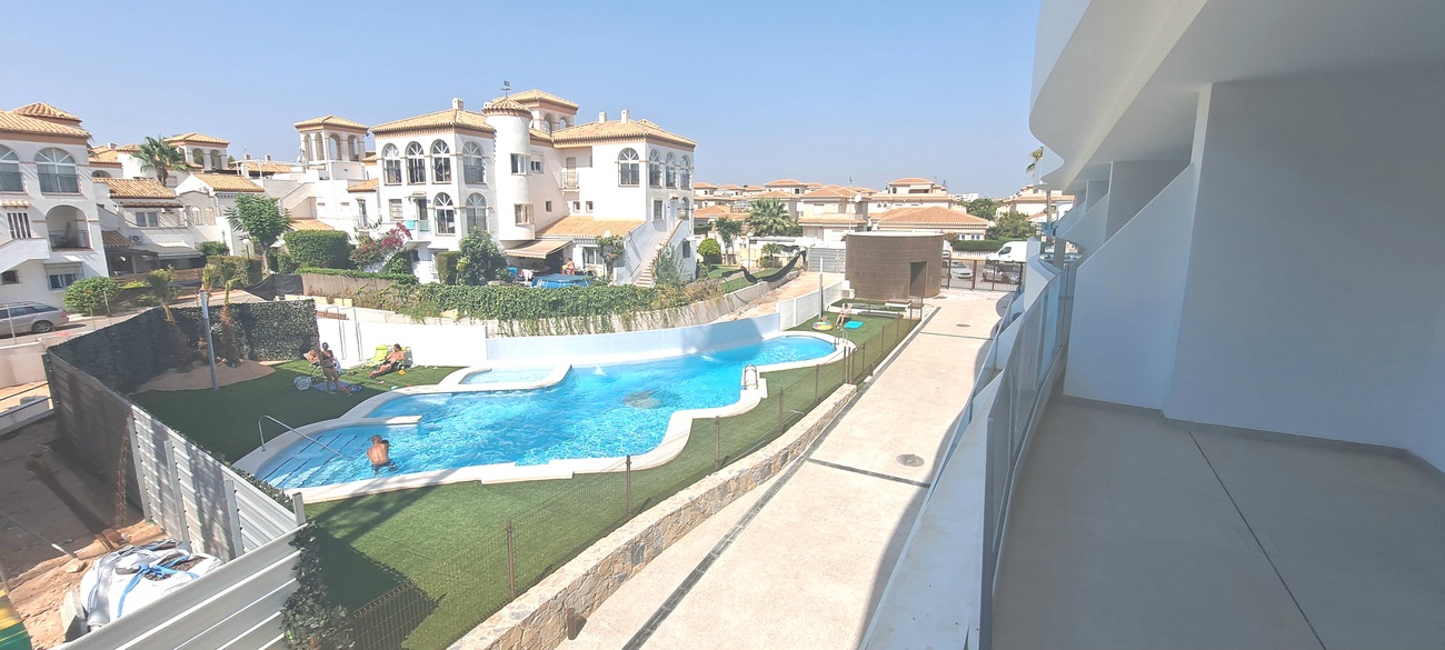 For sale - 2 Bedroom 2 Bathroom Apartment in Playa Flamenca - Costa Blanca  - Alicante