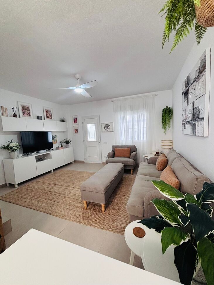 For sale - 2 Bedroom 3 Bathroom Town House in Villamartin - Orihuela Costa  - Alicante