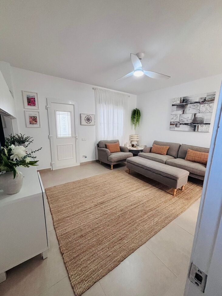 For sale - 2 Bedroom 3 Bathroom Town House in Villamartin - Orihuela Costa  - Alicante