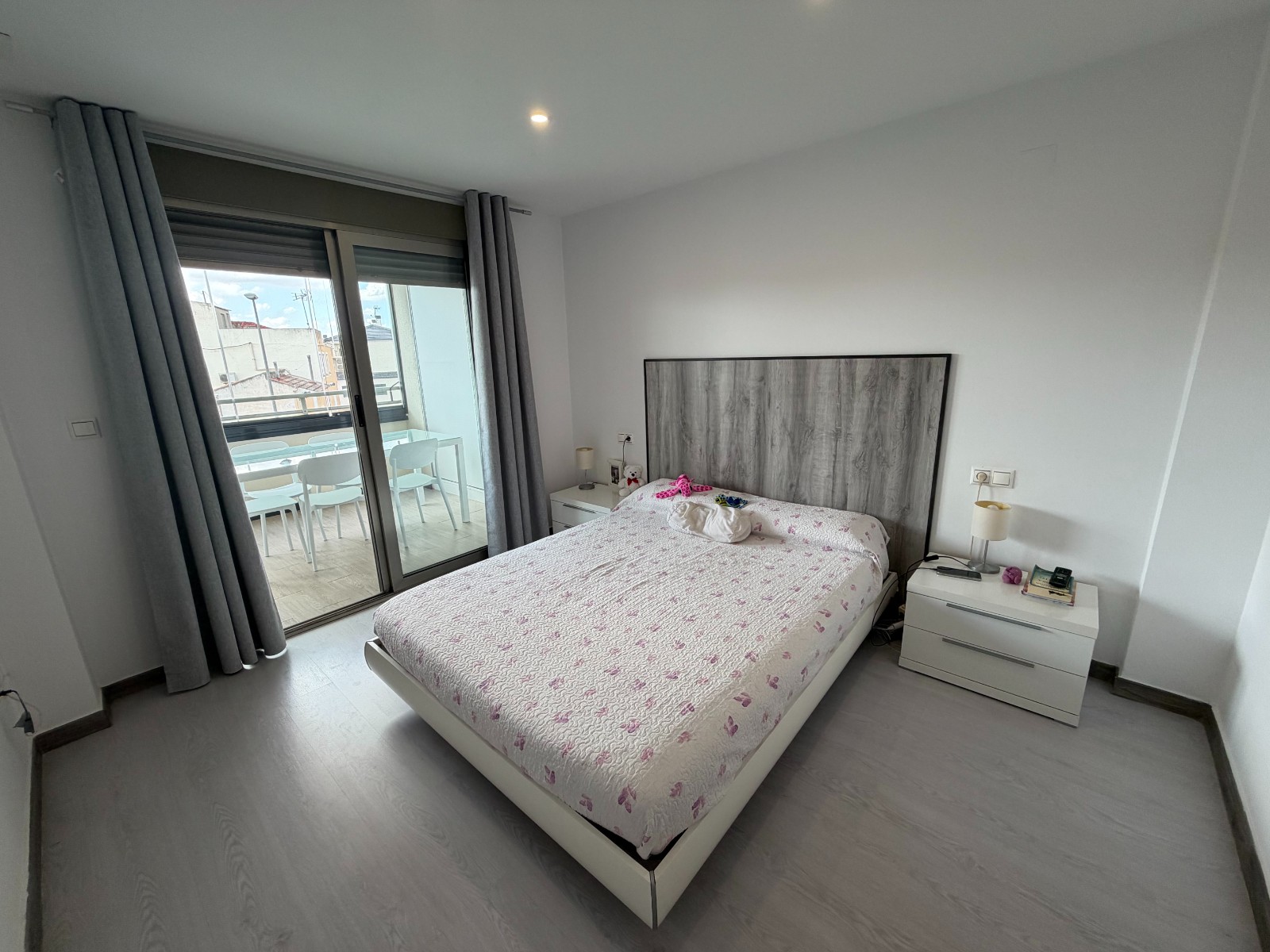 For sale - 3 Bedroom 2 Bathroom Apartment in Jacarilla - Jacarilla  - Alicante