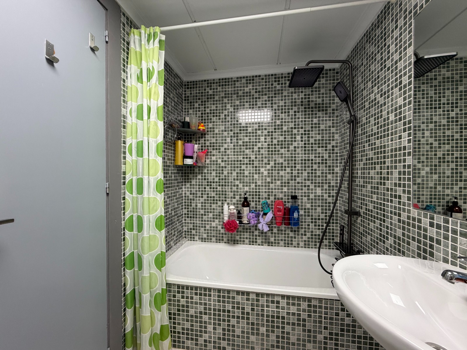 For sale - 3 Bedroom 2 Bathroom Apartment in Jacarilla - Jacarilla  - Alicante