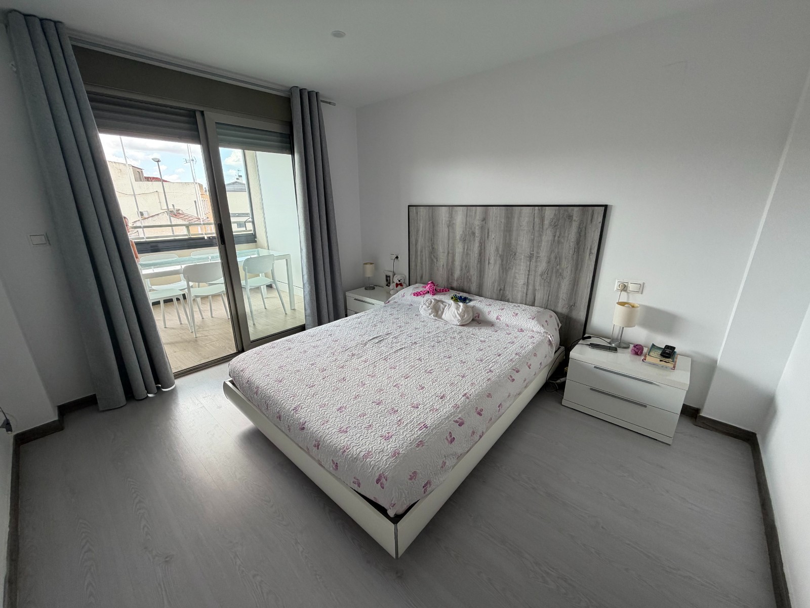 For sale - 3 Bedroom 2 Bathroom Apartment in Jacarilla - Jacarilla  - Alicante