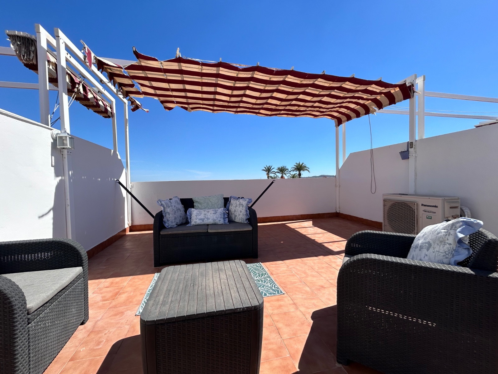 For sale - 2 Bedroom 2 Bathroom Penthouse Apartment in Torremendo  - Torremendo  - Alicante