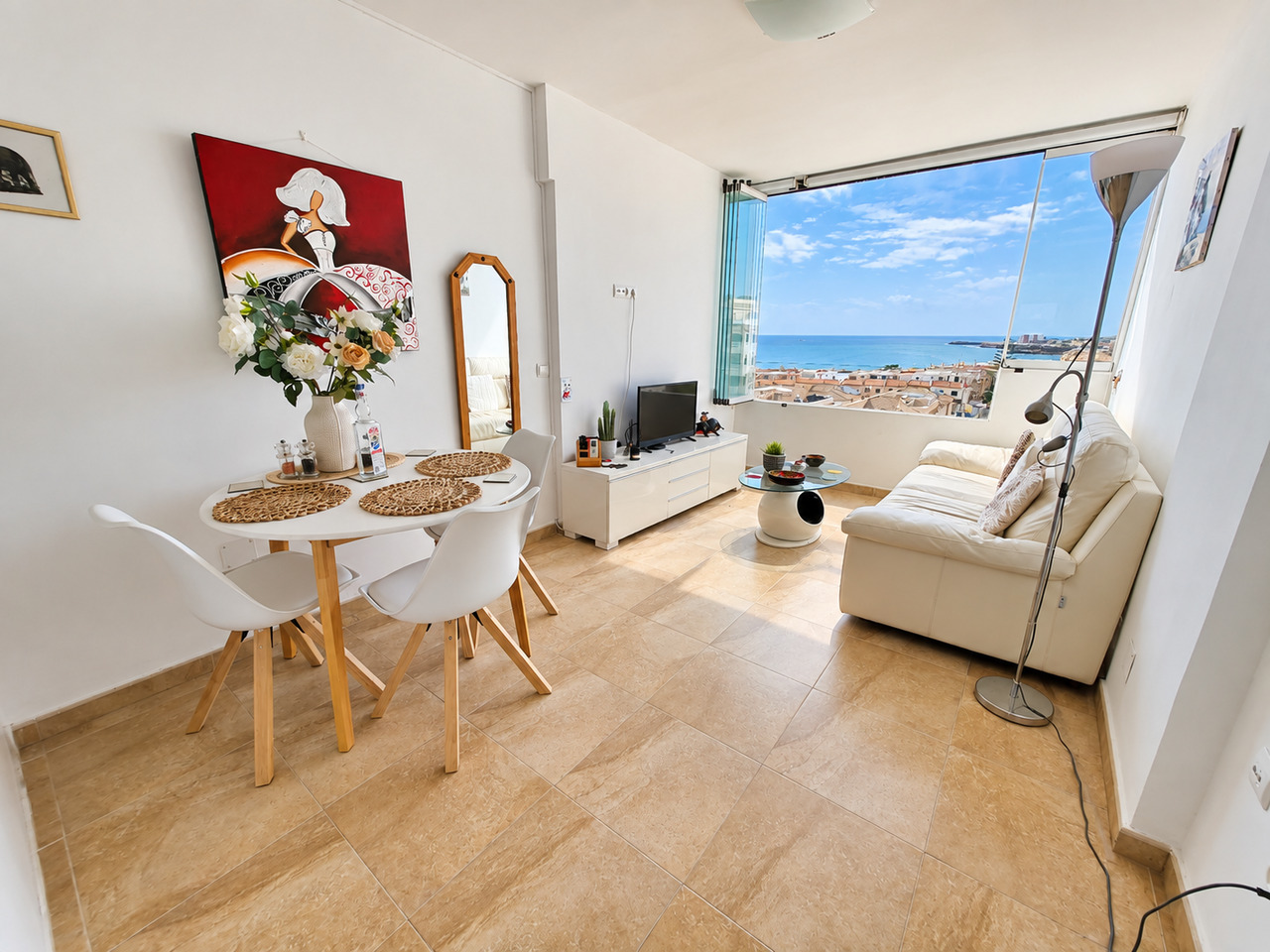 For sale - 2 Bedroom 1 Bathroom Apartment in Torrevieja - , Torrevieja, Alicante, Spain - Alicante