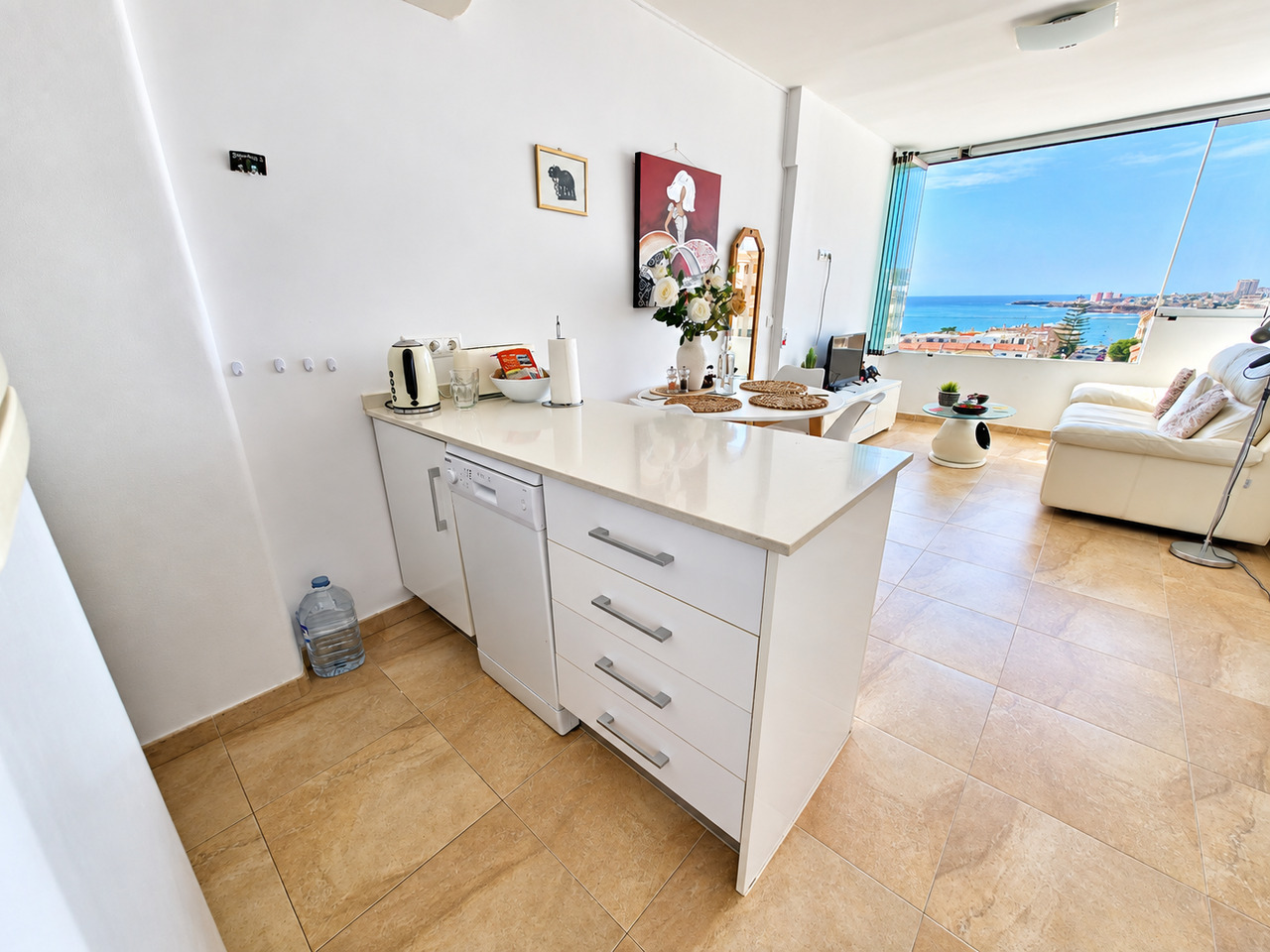 For sale - 2 Bedroom 1 Bathroom Apartment in Torrevieja - , Torrevieja, Alicante, Spain - Alicante