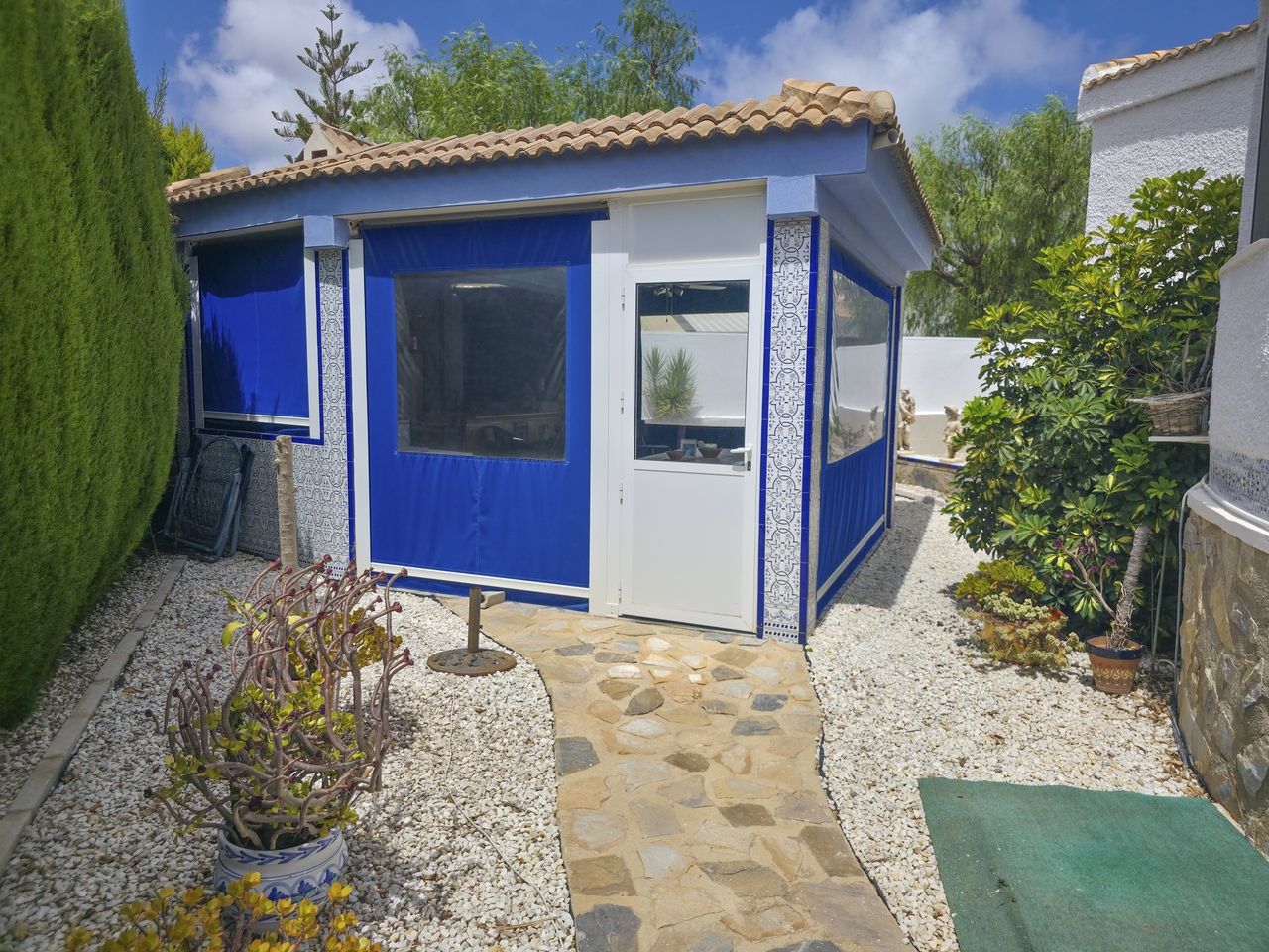 For sale - 3 Bedroom 2 Bathroom Villa in Torrevieja - , Torrevieja, Alicante, Spain - Alicante