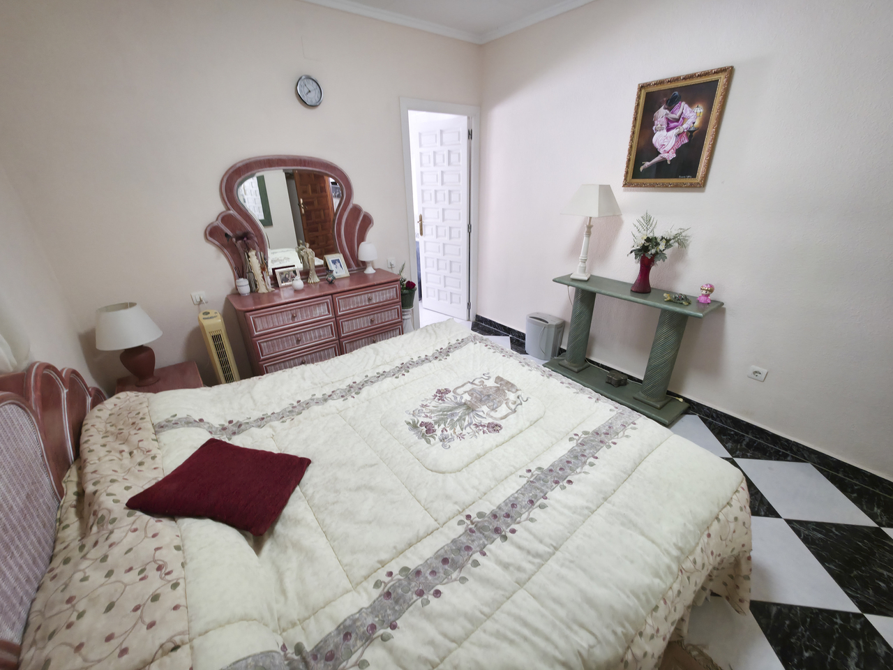For sale - 3 Bedroom 2 Bathroom Villa in Torrevieja - , Torrevieja, Alicante, Spain - Alicante