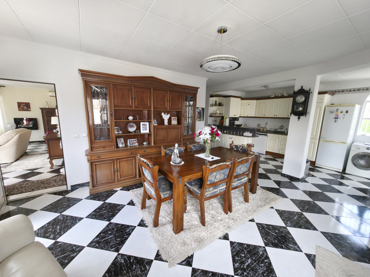 For sale - 3 Bedroom 2 Bathroom Villa in Torrevieja - , Torrevieja, Alicante, Spain - Alicante