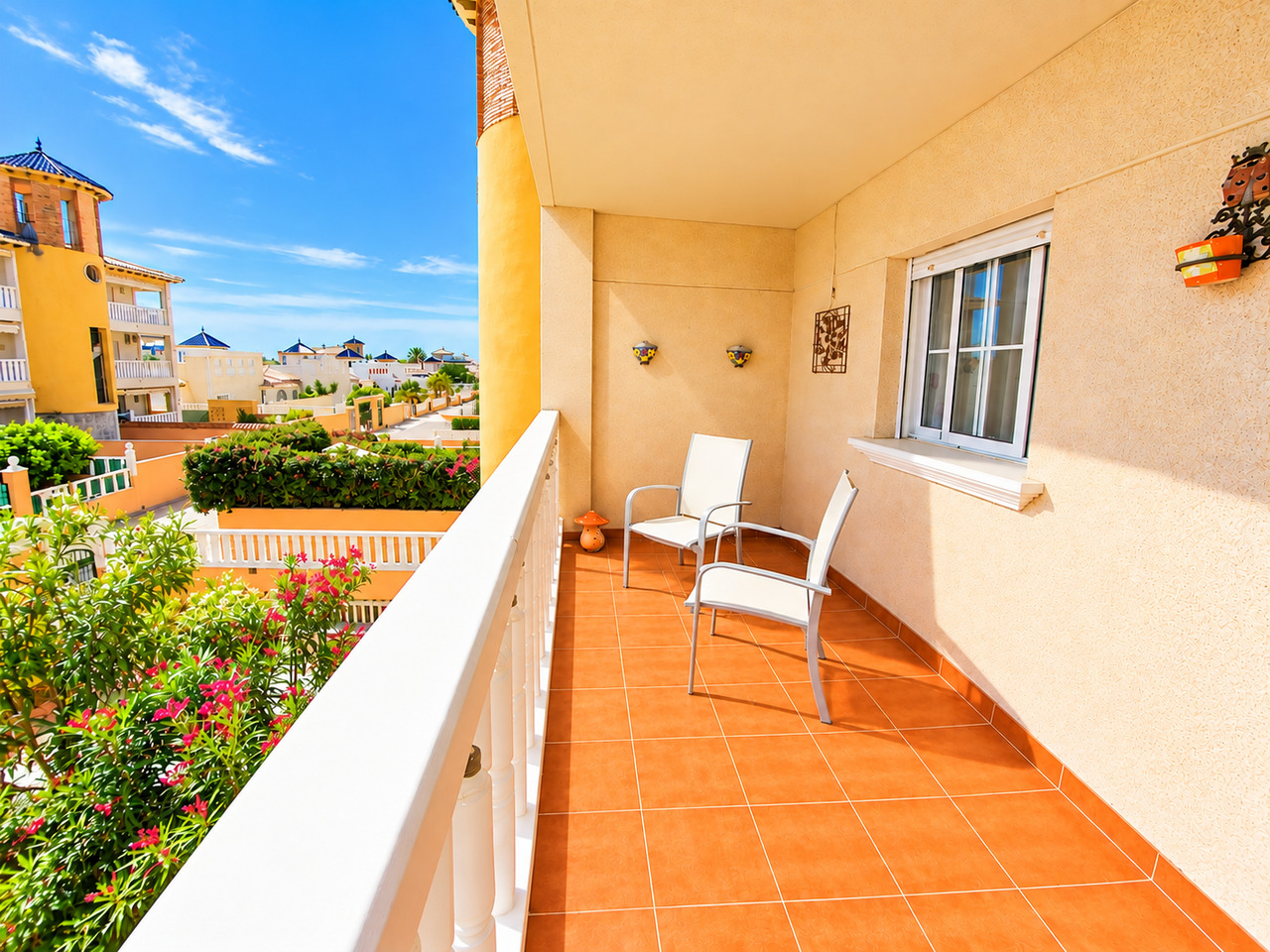 For sale - 2 Bedroom 1 Bathroom Apartment in Lomas de Cabo Roig - , Lomas de Cabo Roig, Alicante, Spain - Alicante