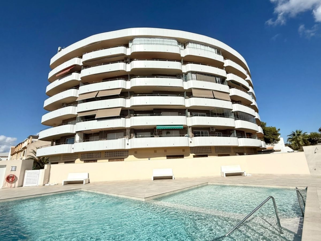 2 Bedroom 1 Bathroom Apartment in LA ZENIA