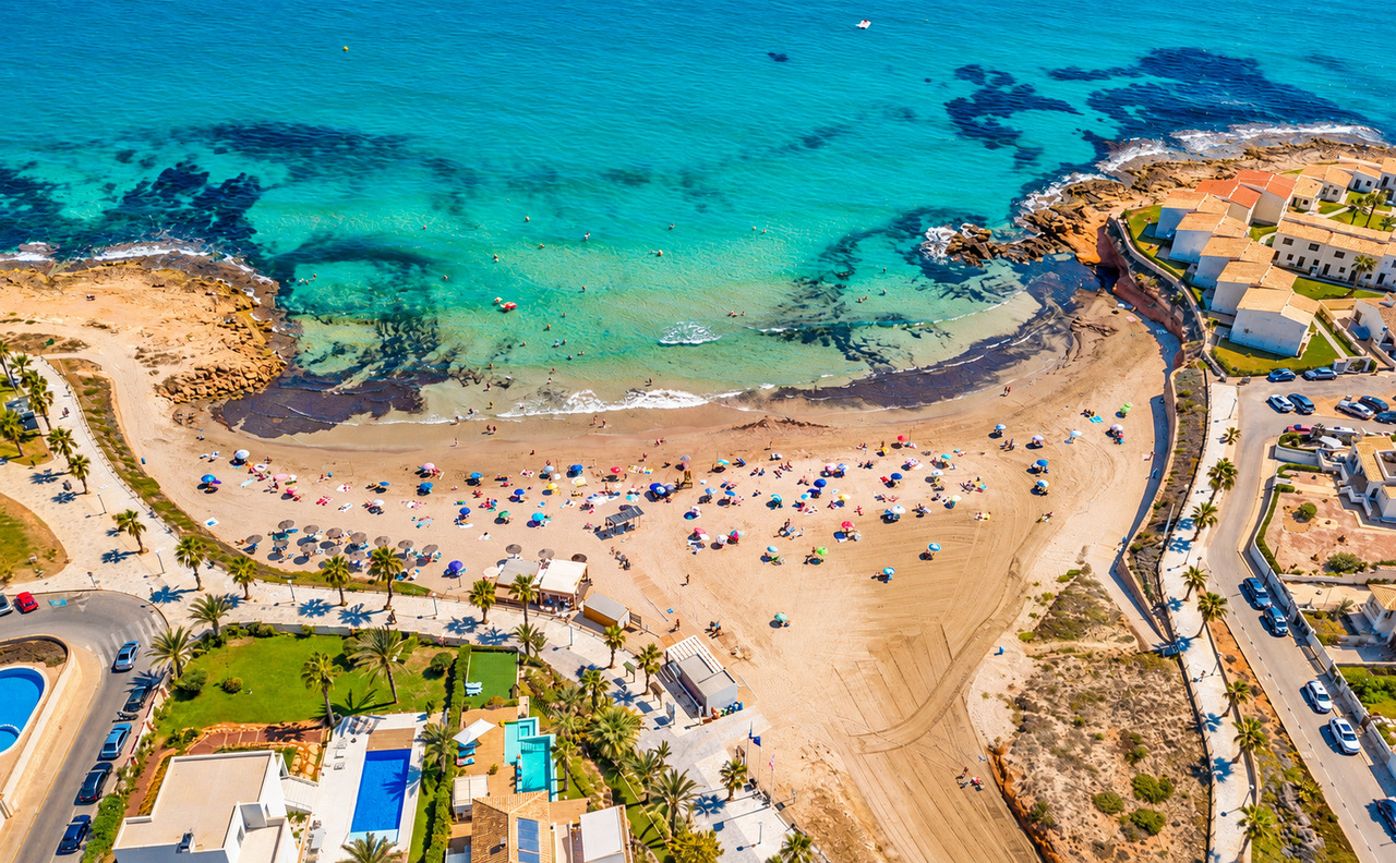 For sale - 2 Bedroom 1 Bathroom Apartment in Villamartin - , Villamartin, Alicante, Spain - Alicante