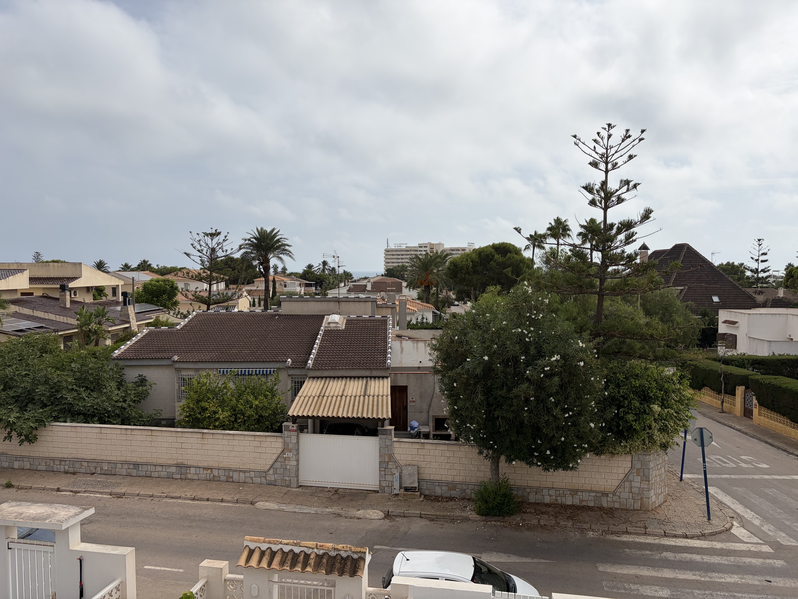 For sale - 3 Bedroom 2 Bathroom Town House in La Zenia - Costa Blanca  - Alicante