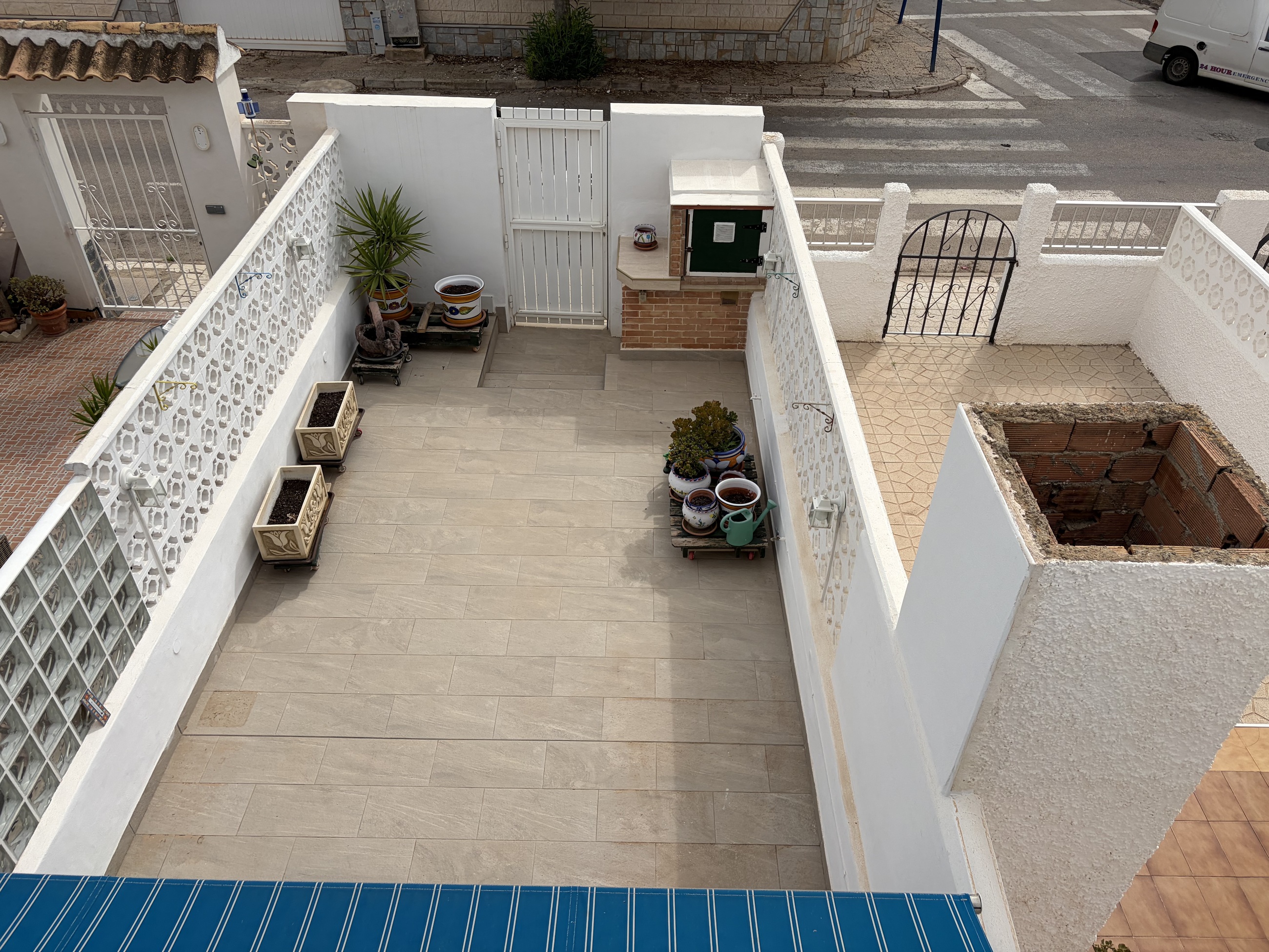 For sale - 3 Bedroom 2 Bathroom Town House in La Zenia - Costa Blanca  - Alicante
