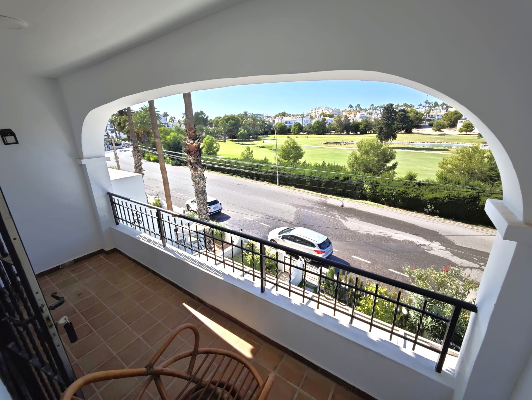 For sale - Villamartin 2 bed 1 bath Coner penthouse for sale in Verdemar IV - Verdemar IV - Alicante
