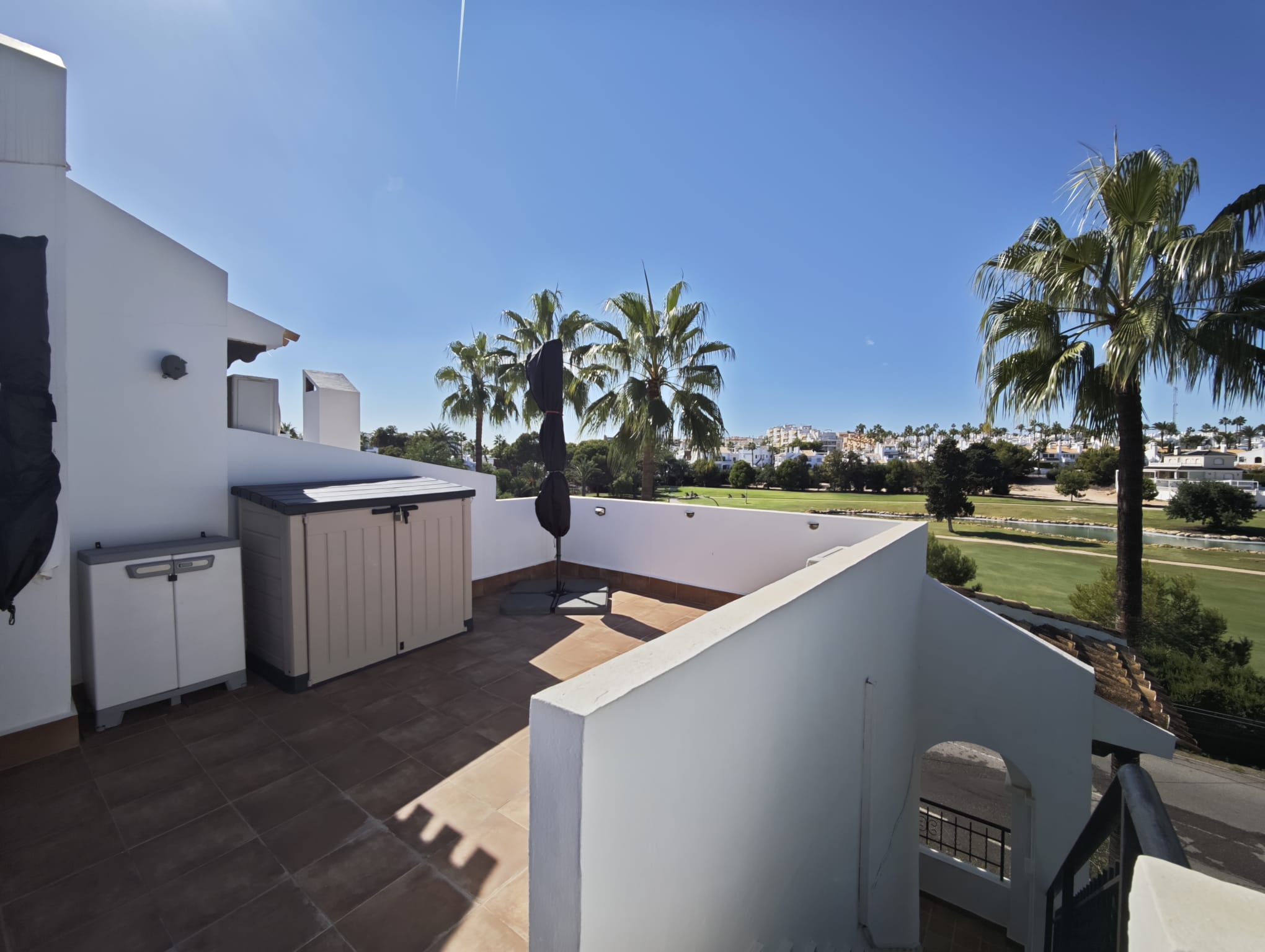 For sale - Villamartin 2 bed 1 bath Coner penthouse for sale in Verdemar IV - Verdemar IV - Alicante