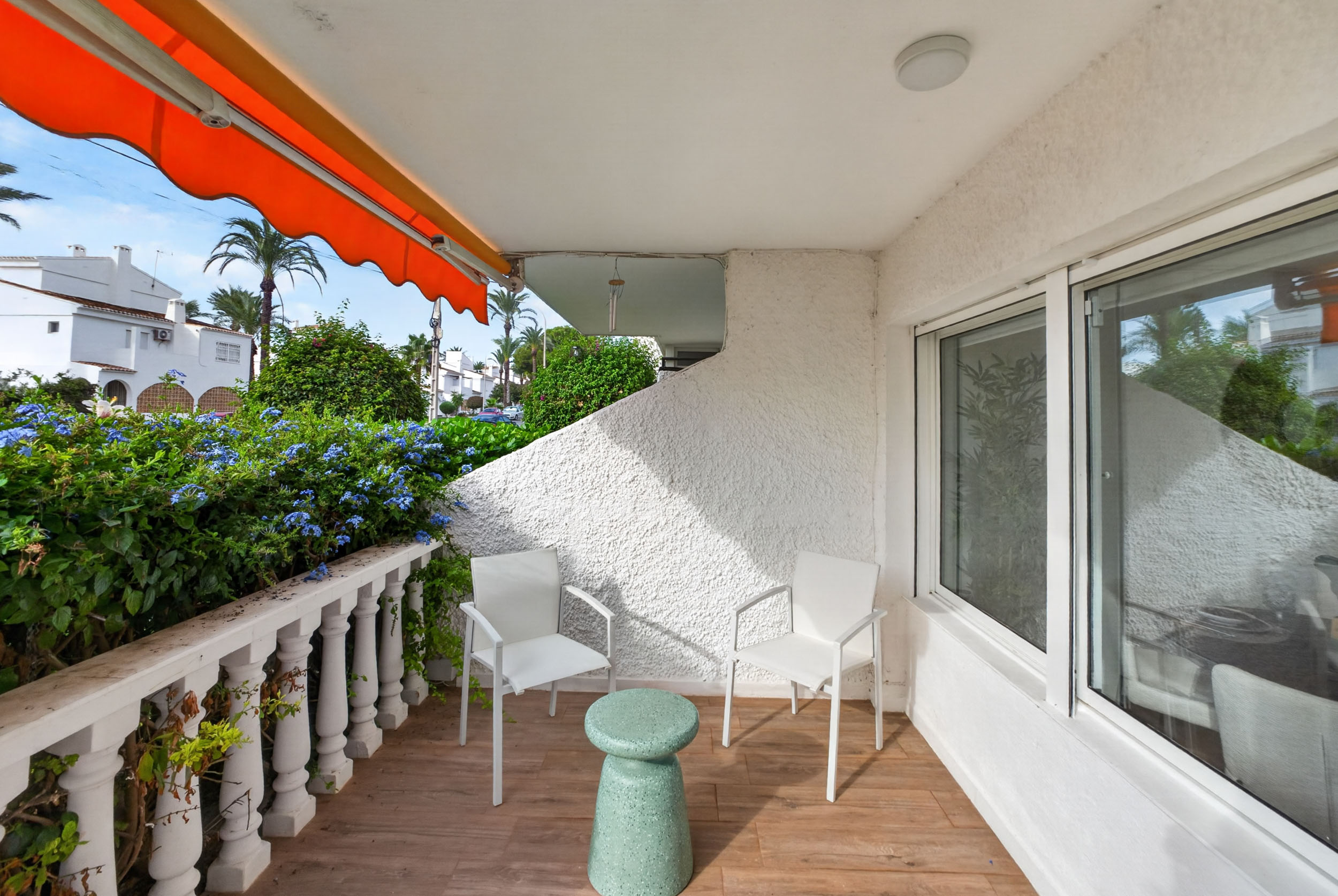 For sale - 2 Bedroom 1 Bathroom Ground Floor apartment in Villamartin - Costa Blanca  - Alicante