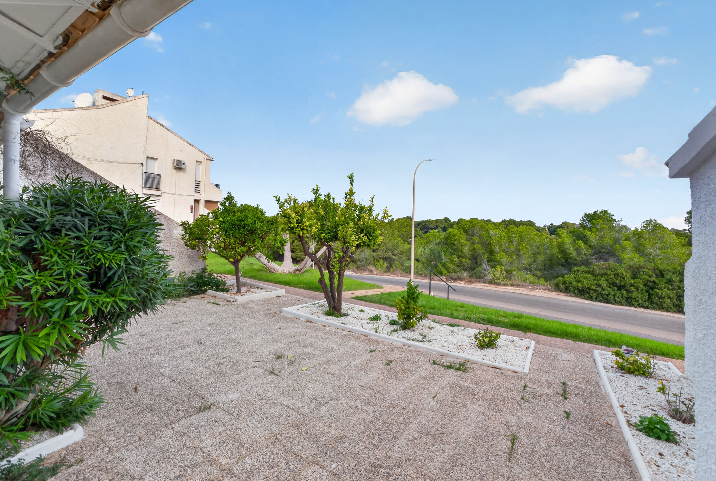 For sale - 2 Bedroom 1 Bathroom Ground Floor apartment in Villamartin - Costa Blanca  - Alicante