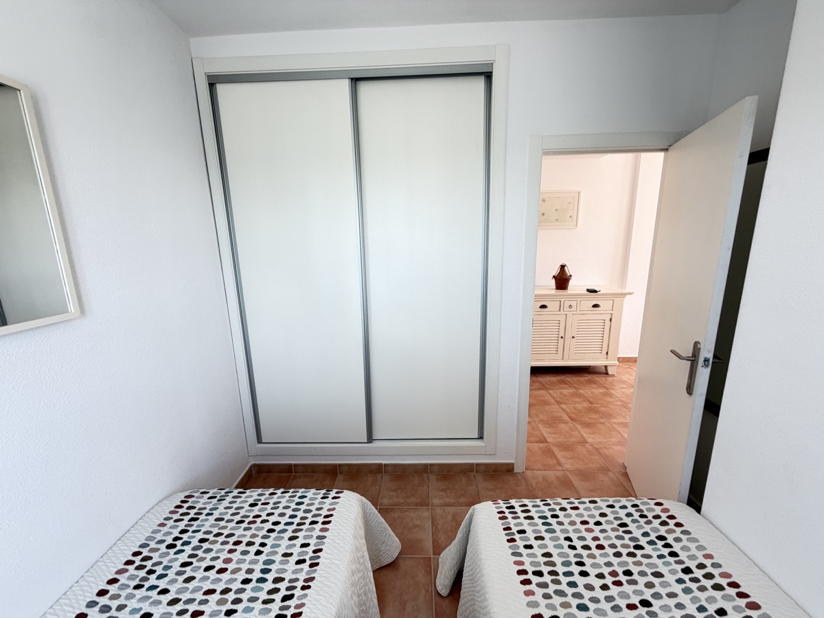 For sale - 2 Bedroom 2 Bathroom Top Floor Apartment in Villamartin - , Villamartin, Alicante, Spain - Alicante