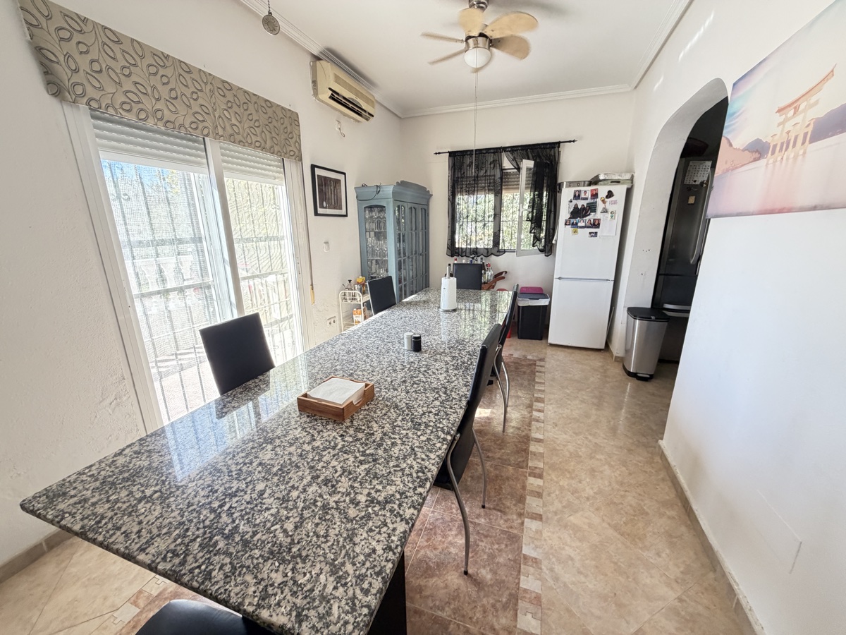 For sale - 7 Bedroom 4 Bathroom Villa in Gea y Truyols - , Gea y Truyols, Alicante, Spain - Alicante