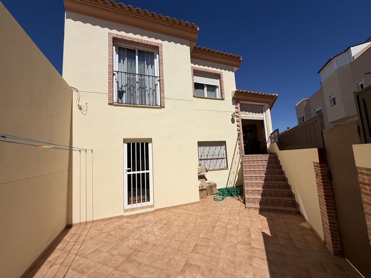 For sale - 4 Bedroom 2 Bathroom Townhouse in Pilar De La Horradada - , Pilar De La Horradada, Alicante, Spain - Alicante