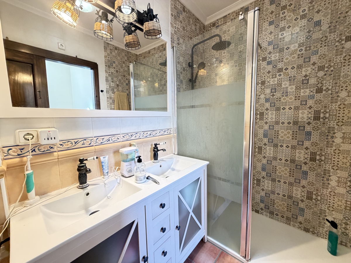 For sale - 4 Bedroom 2 Bathroom Townhouse in Pilar De La Horradada - , Pilar De La Horradada, Alicante, Spain - Alicante