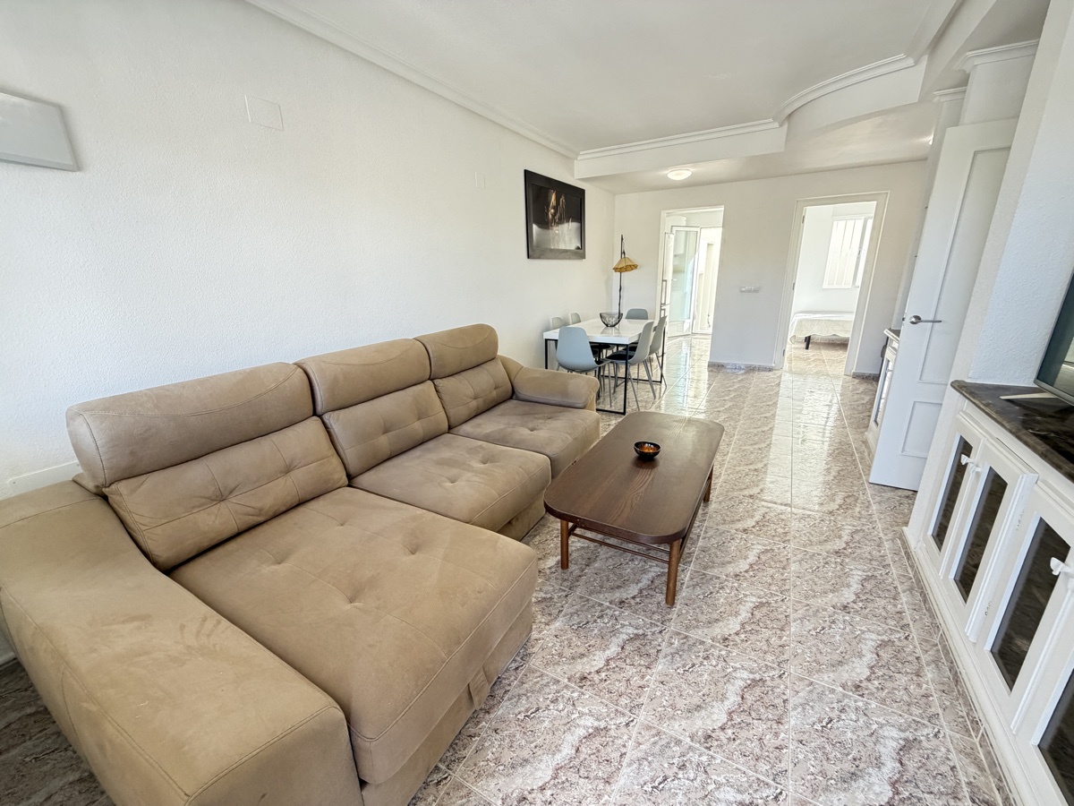 For sale - 3 Bedroom 2 Bathroom Townhouse in Villamartin - , Villamartin, Alicante, Spain - Alicante