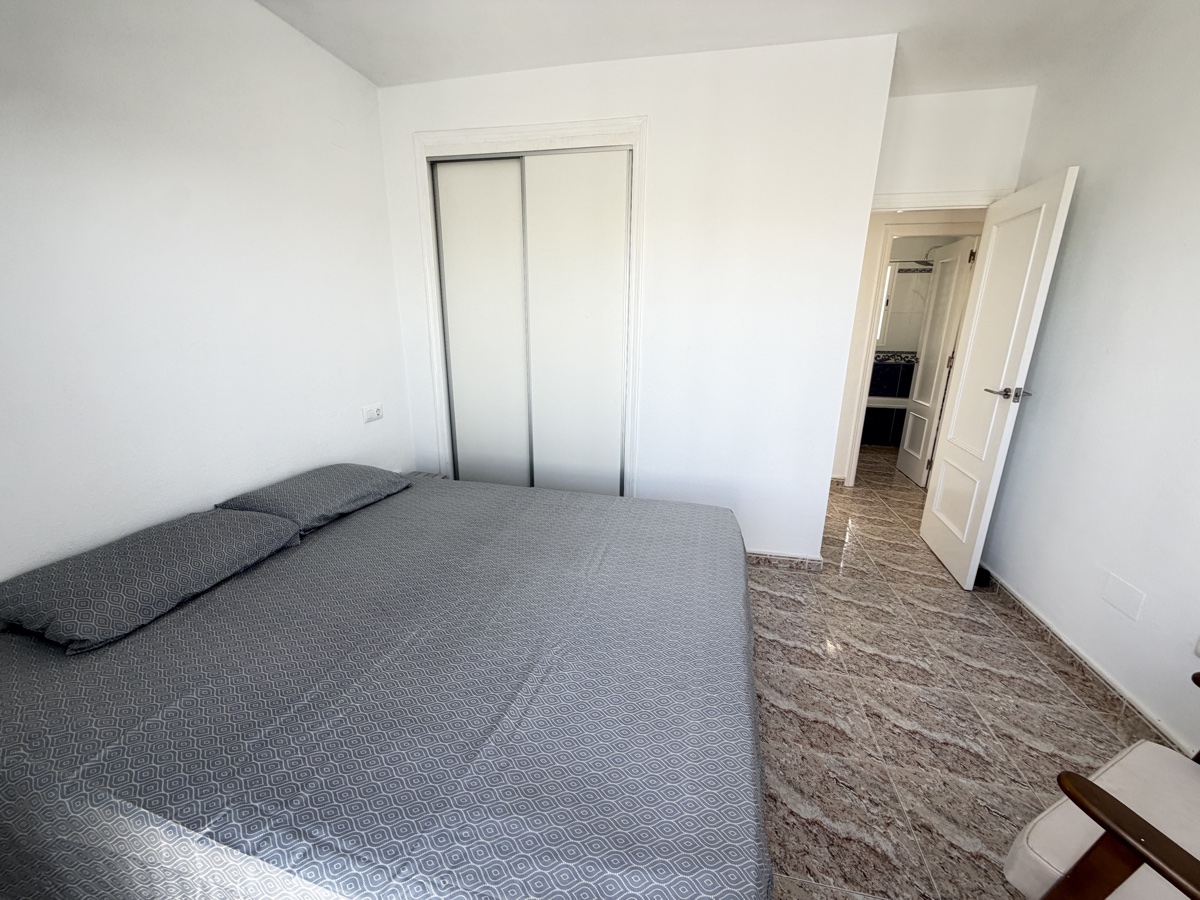 For sale - 3 Bedroom 2 Bathroom Townhouse in Villamartin - , Villamartin, Alicante, Spain - Alicante