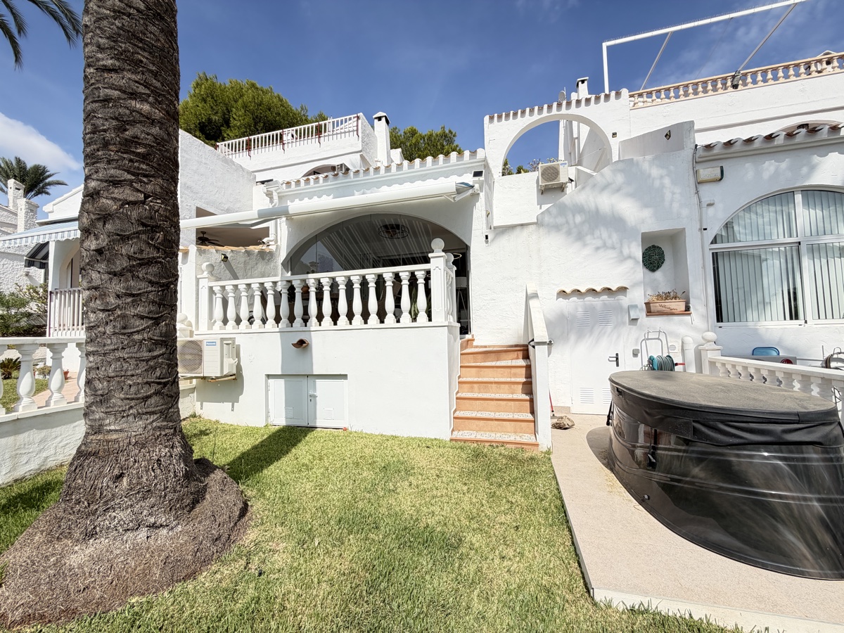 For sale - 2 Bedroom 2 Bathroom Bungalow in Villamartin - , Villamartin, Alicante, Spain - Alicante