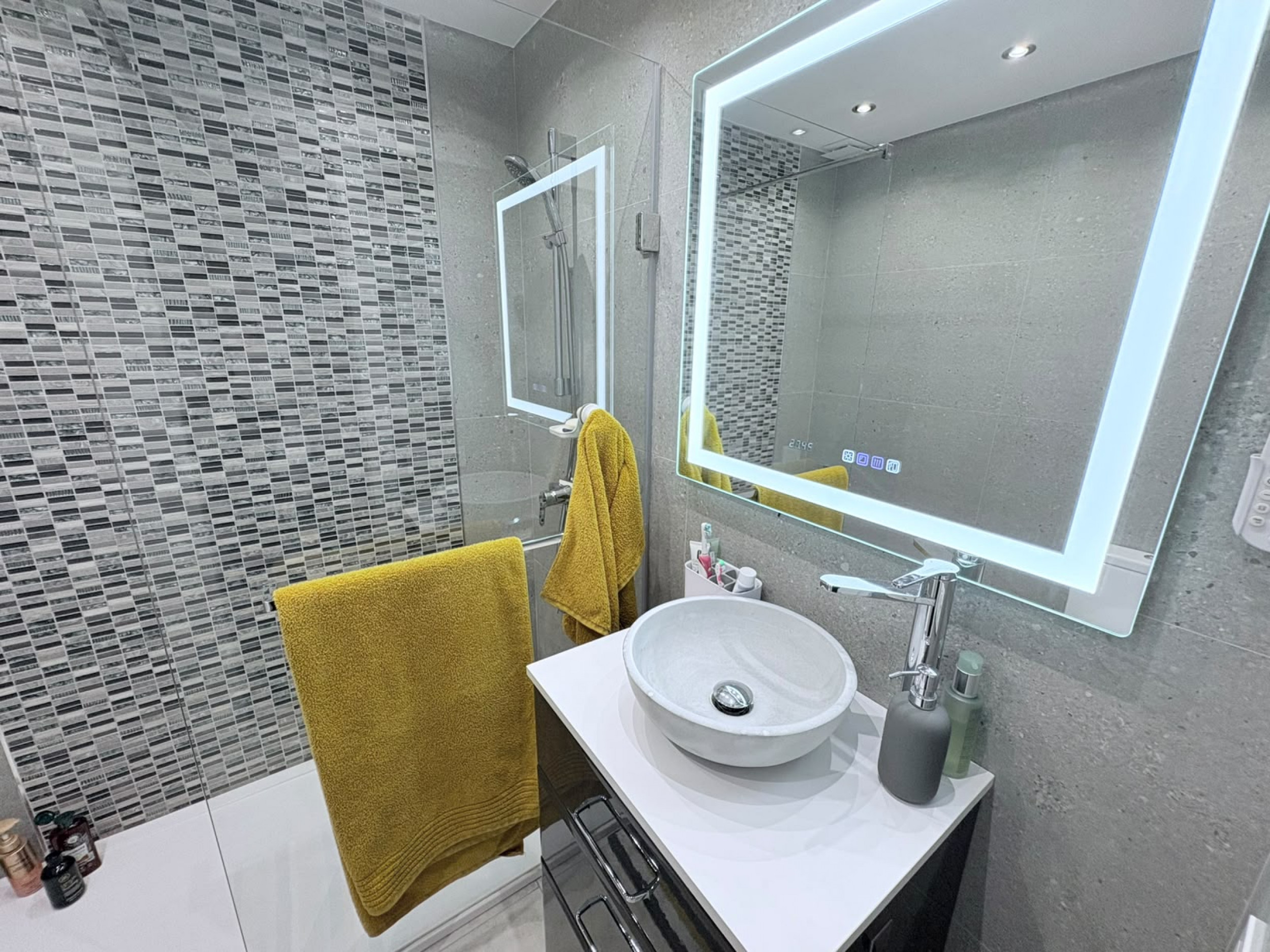For sale - 2 Bedroom 2 Bathroom Villa in Villamartin - Costa Blanca  - Alicante