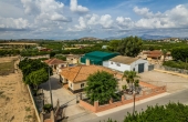 27-276-385-11-760/81500, 7 Bedroom 4 Bathroom Villa in Orihuela