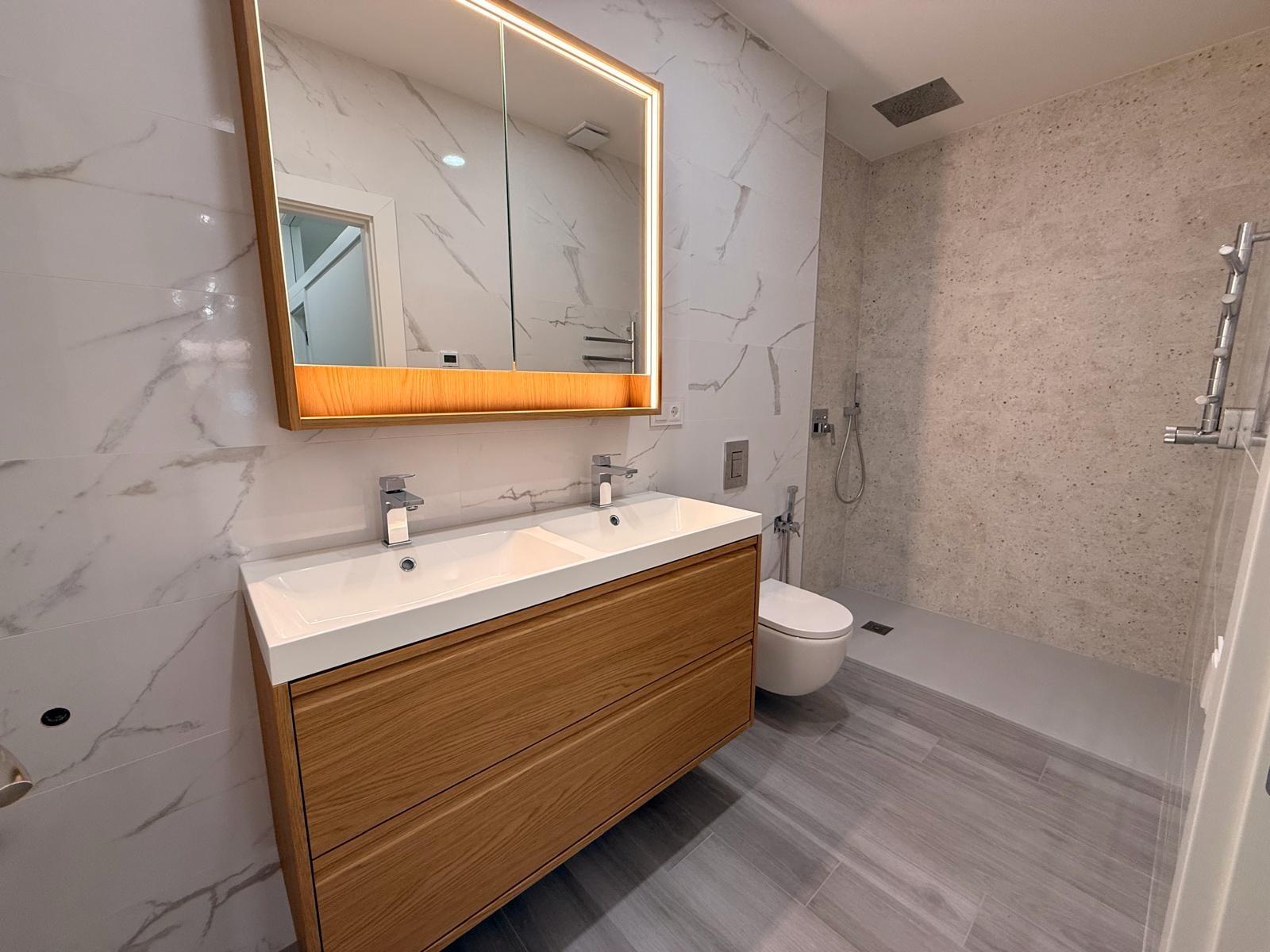 For sale - 2 Bedroom 1 Bathroom Apartment in Torrevieja - Playa Del Cura  - Alicante