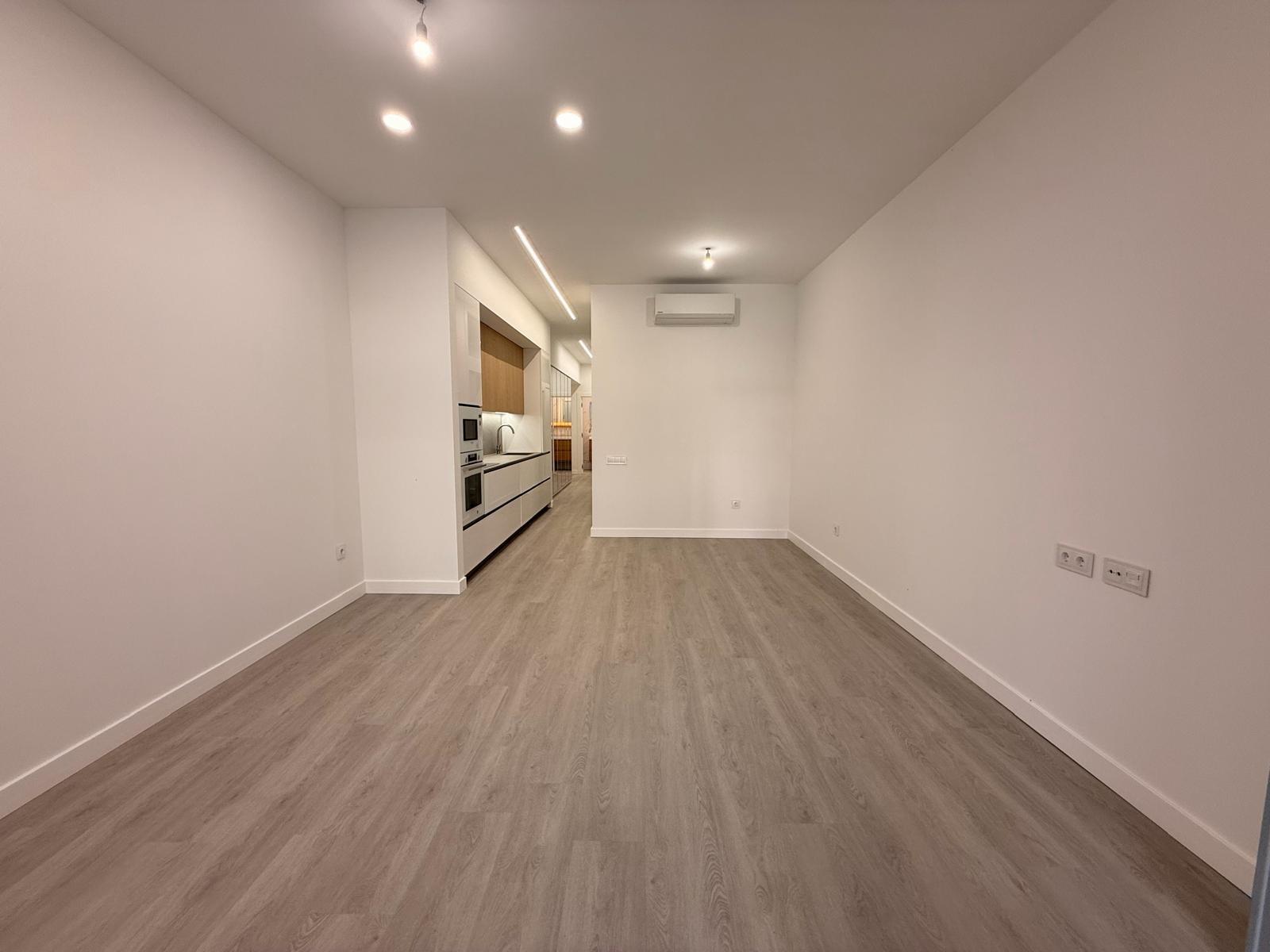 For sale - 2 Bedroom 1 Bathroom Apartment in Torrevieja - Playa Del Cura  - Alicante