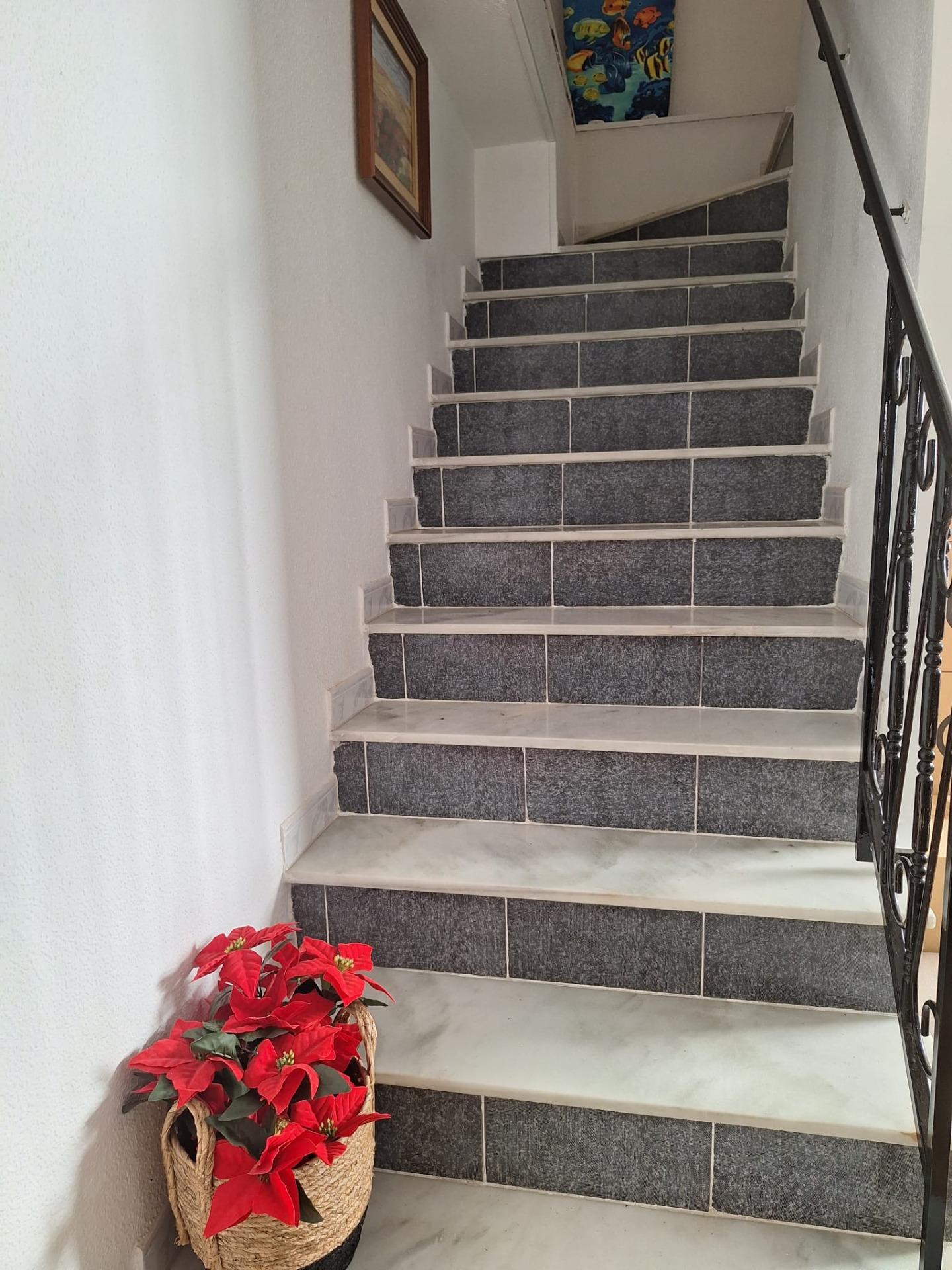 For sale - 3 Bedroom 1 Bathroom Duplex in Torrevieja - Habaneras  - Alicante
