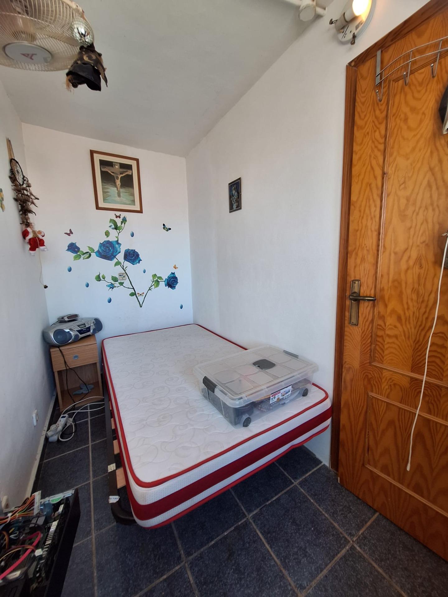 For sale - 3 Bedroom 1 Bathroom Duplex in Torrevieja - Habaneras  - Alicante