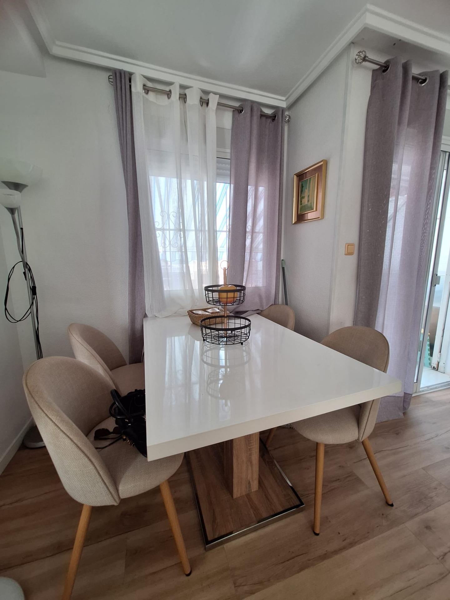 For sale - 3 Bedroom 1 Bathroom Duplex in Torrevieja - Habaneras  - Alicante