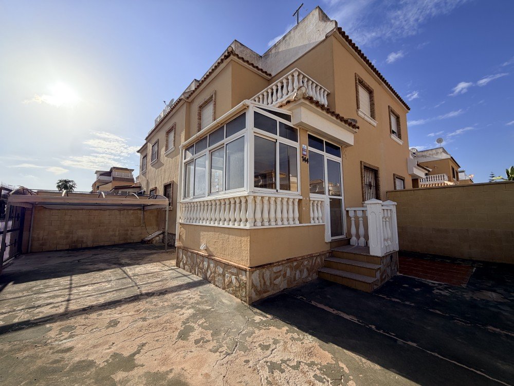 For sale - 3 Bedroom 2 Bathroom Town House in Ciudad Quesada - Costa Blanca  - Alicante