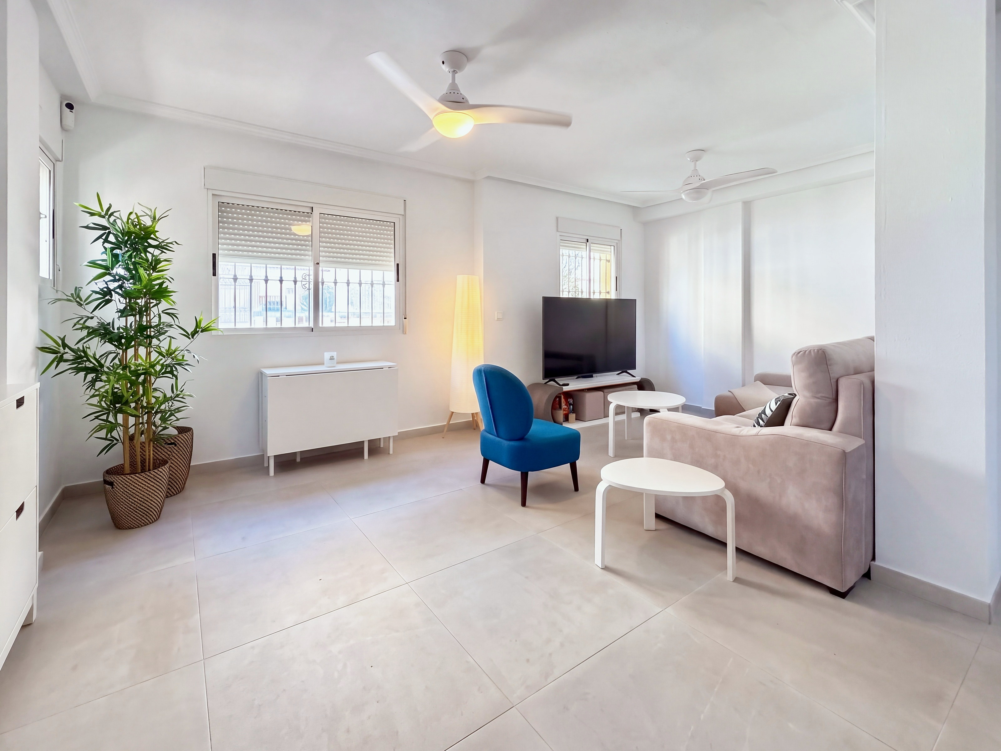 For sale - 3 Bedroom 2 Bathroom Town House in Orihuela Costa - Costa Blanca  - Alicante