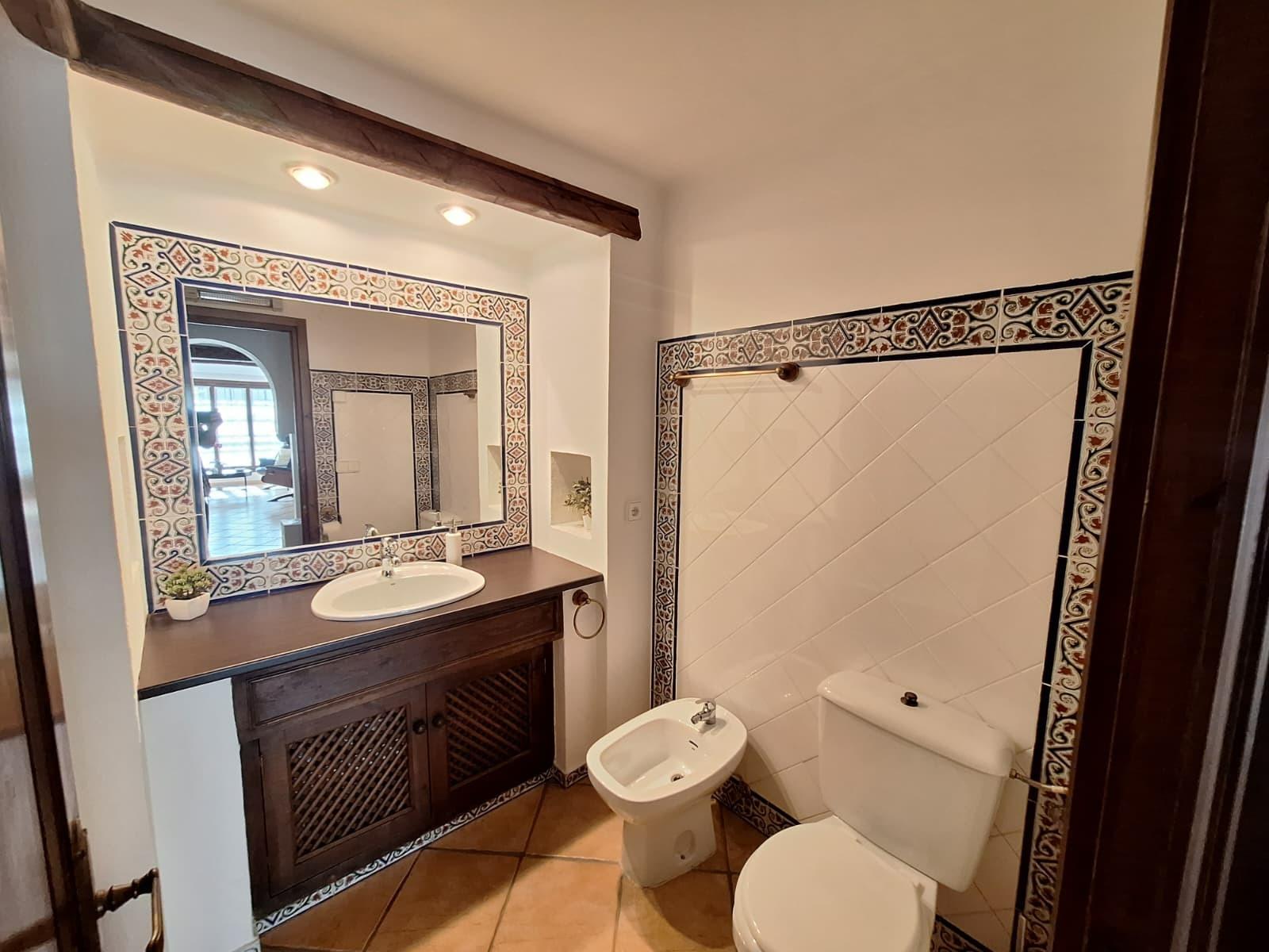 For sale - 2 Bedroom 2 Bathroom Apartment in Torrevieja - Los Frutales  - Alicante
