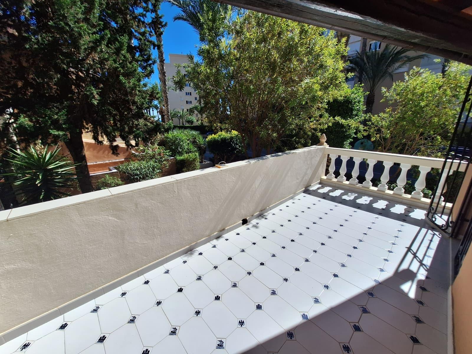 For sale - 2 Bedroom 2 Bathroom Apartment in Torrevieja - Los Frutales  - Alicante