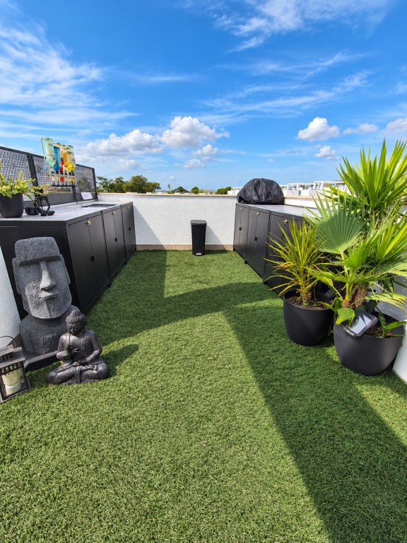 For sale - 3 Bedroom 2 Bathroom Penthouse in El Raso - , El Raso, Alicante, Spain - Alicante