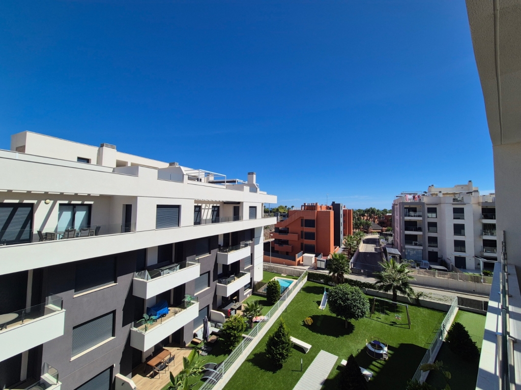 3 Bedroom 2 Bathroom Penthouse in Orihuela