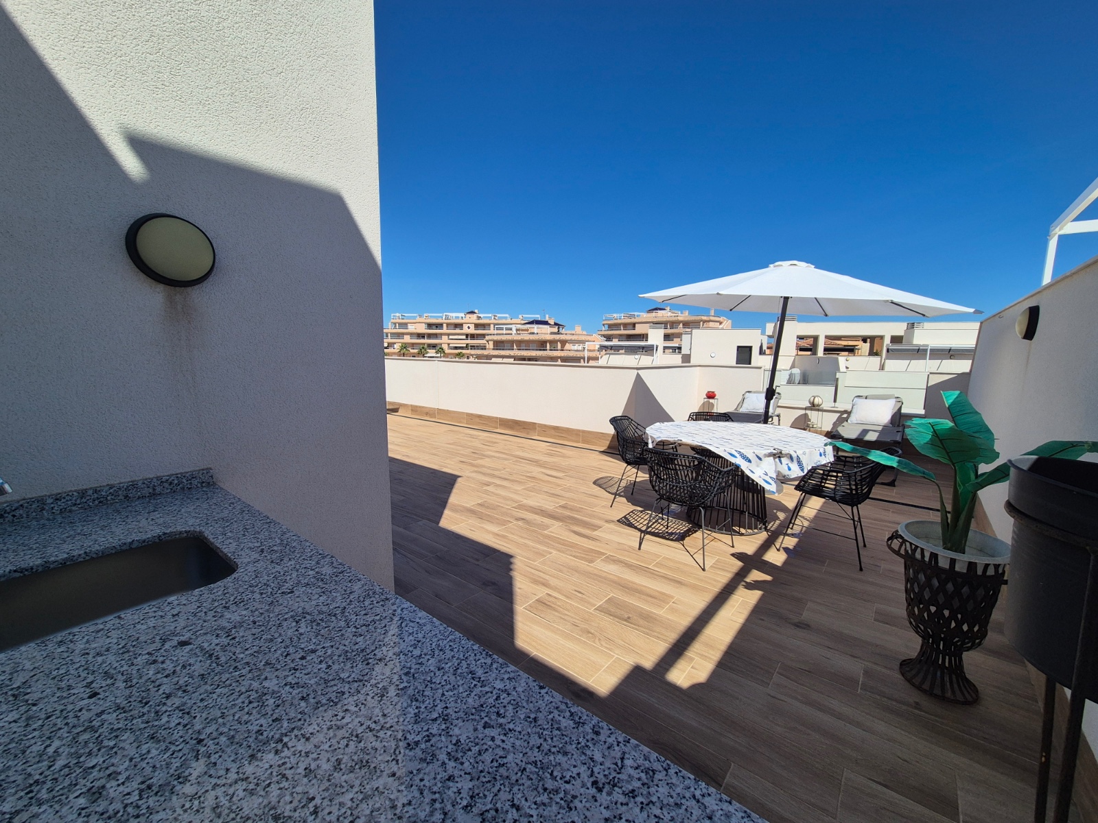 For sale - 3 Bedroom 2 Bathroom Penthouse in Orihuela - Inland  - Alicante
