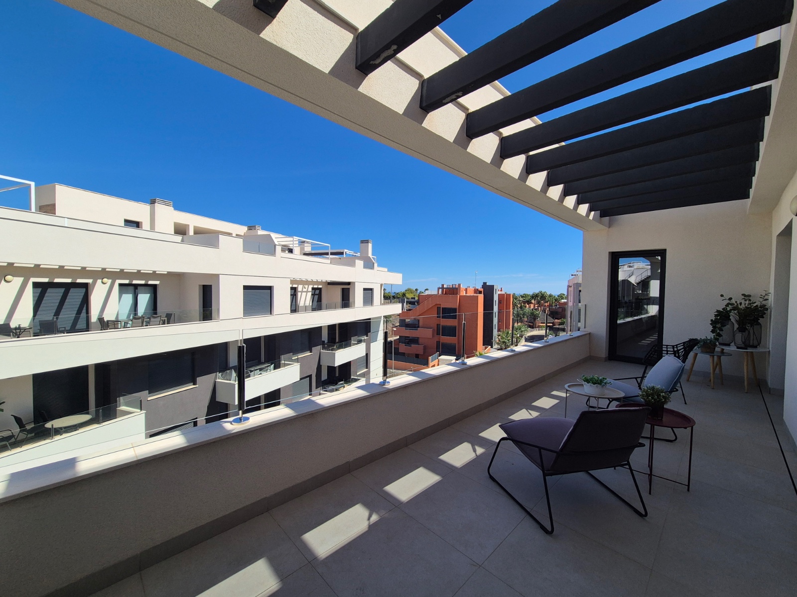 For sale - 3 Bedroom 2 Bathroom Penthouse in Orihuela - Inland  - Alicante