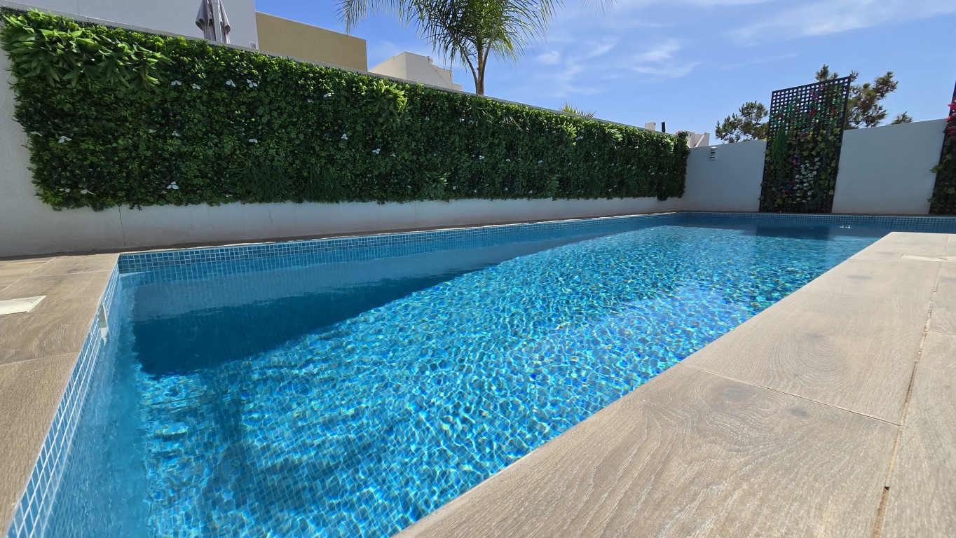 For sale - 3 Bedroom 2 Bathroom Villa in Los Montesinos - , Los Montesinos, Alicante, Spain - Alicante