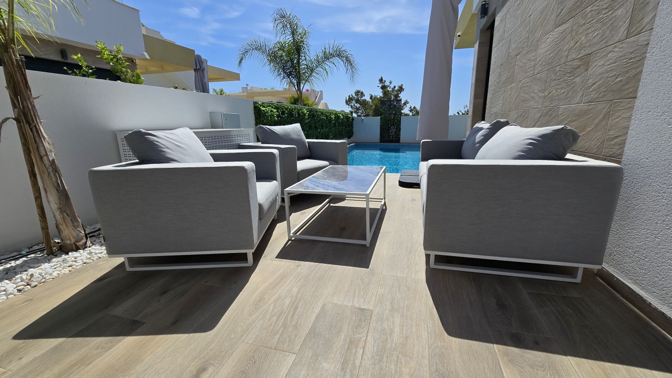 For sale - 3 Bedroom 2 Bathroom Villa in Los Montesinos - , Los Montesinos, Alicante, Spain - Alicante